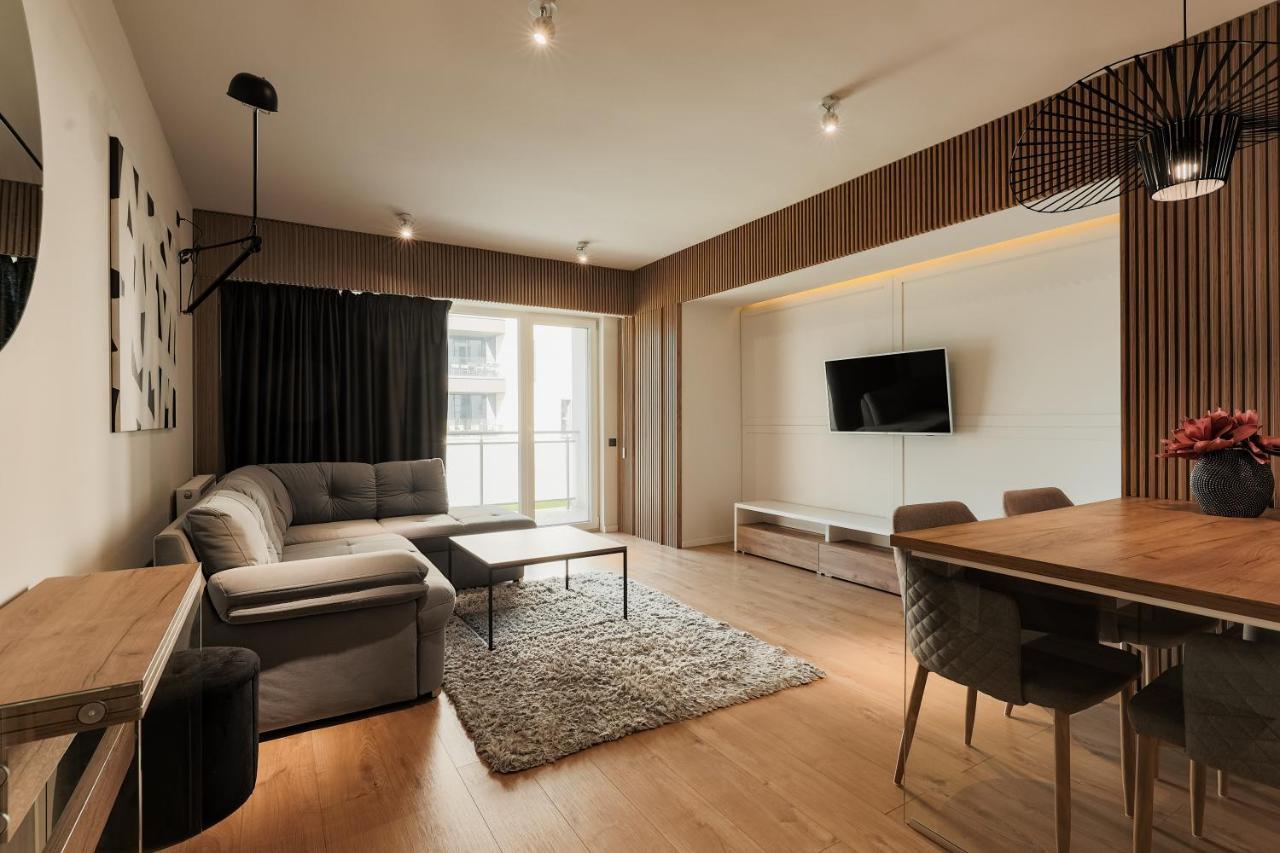 Nest Inn Stiletto Apartment Kluž Exteriér fotografie