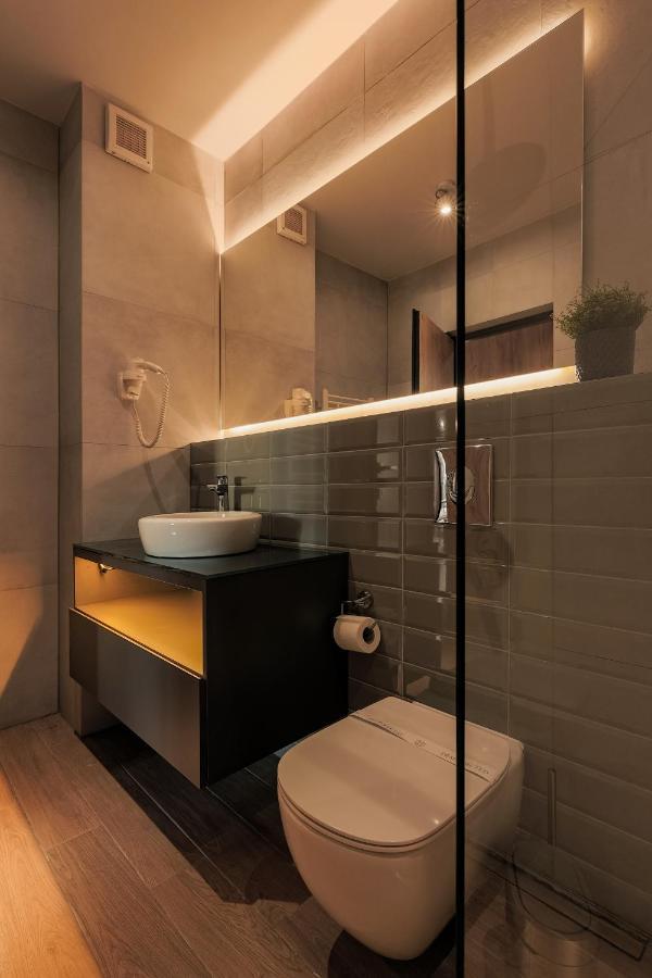 Nest Inn Stiletto Apartment Kluž Exteriér fotografie
