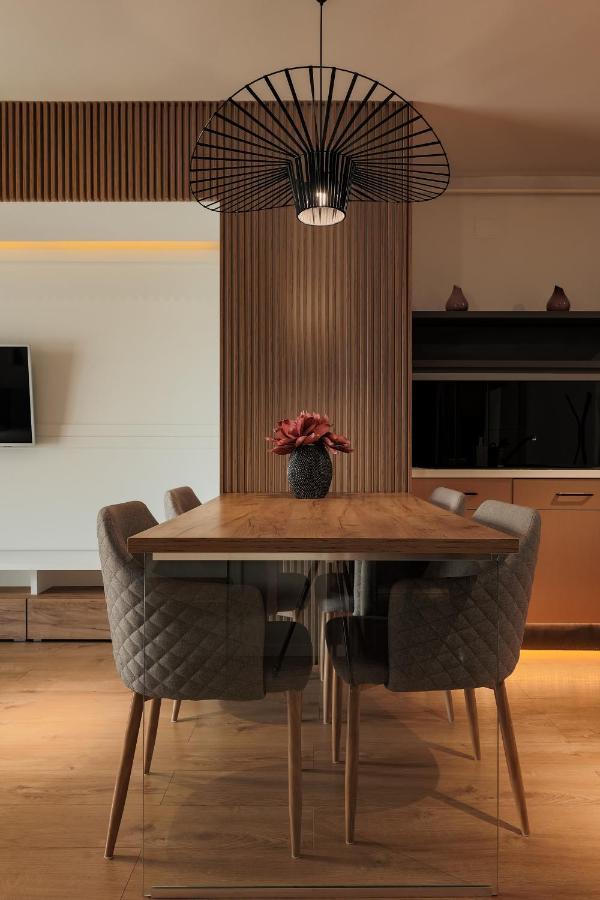 Nest Inn Stiletto Apartment Kluž Exteriér fotografie