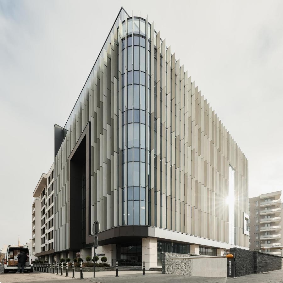 Nest Inn Stiletto Apartment Kluž Exteriér fotografie