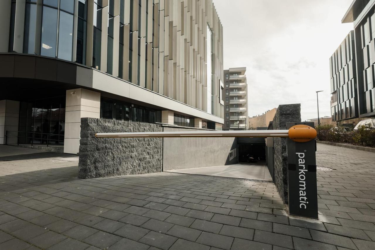 Nest Inn Stiletto Apartment Kluž Exteriér fotografie